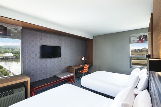 Room, 2 Queen Beds (Mobility/Hearing Access, Roll-In Shwr)