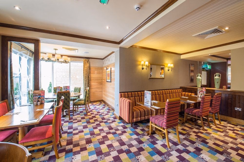 PREMIER INN STOURBRIDGE TOWN CENTRE4