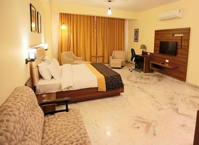 Superior Double Room with Lake View