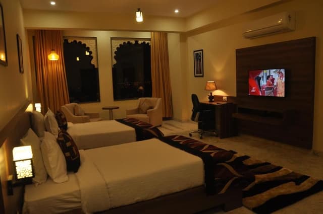 Deluxe Twin Room
