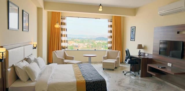Twin Room with Lake View