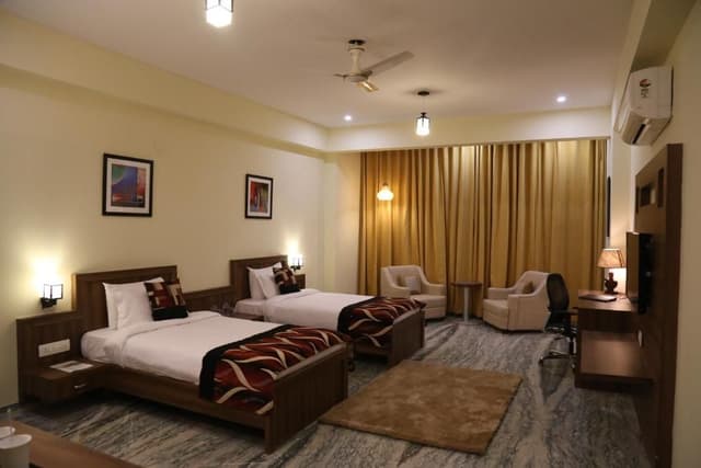 Twin Room with Lake View