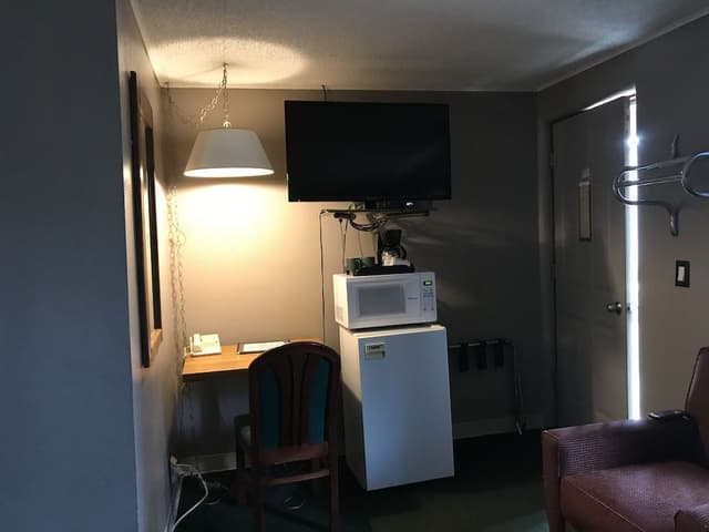 Basic Double Room, 2 Double Beds, Refrigerator & Microwave, Courtyard View