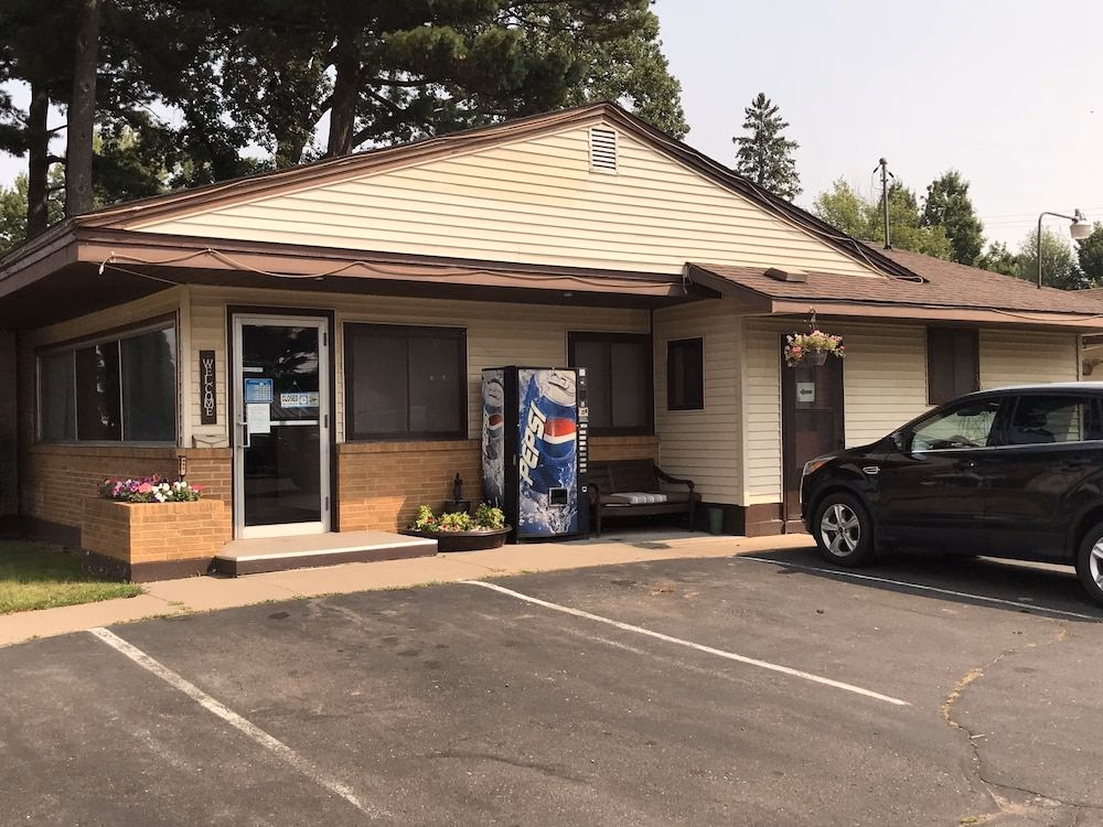 Pullman Motel1
