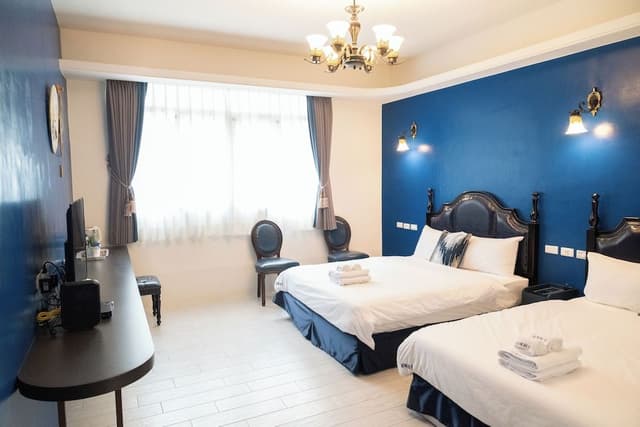 Premium Quadruple Room