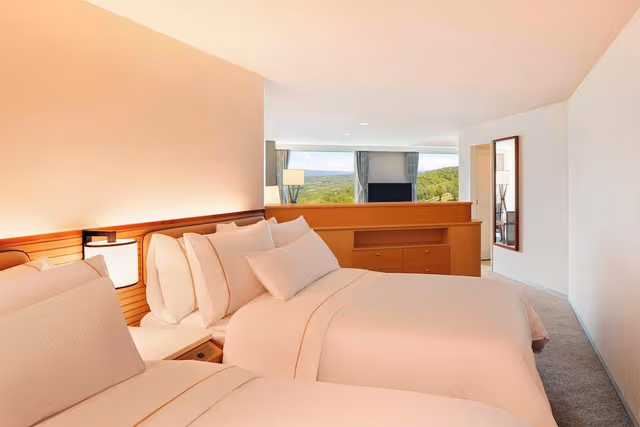Luxury Suite, 1 Bedroom (4 Singlebeds, Two Story)