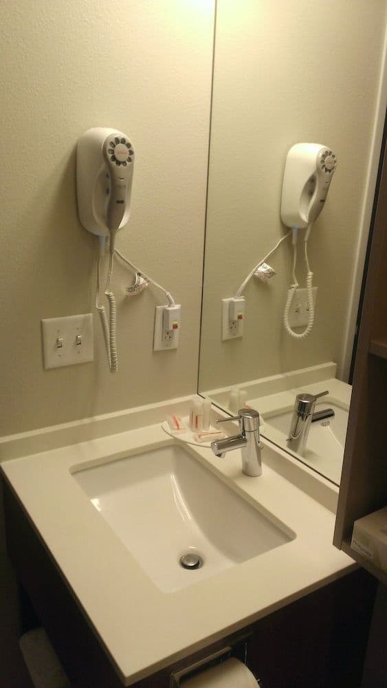 Accessible, 1 Queen Bed, Non Smoking, Non Pet