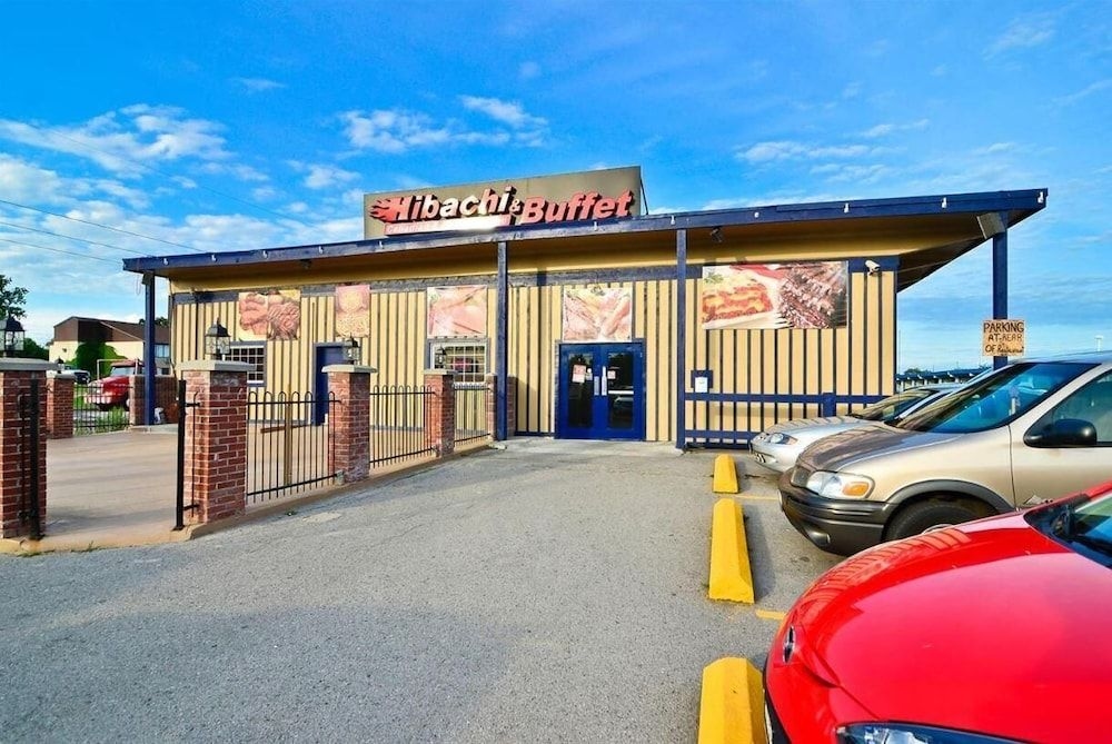 Travelers Inn1