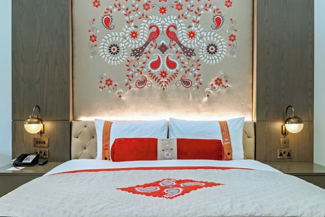 Suite (St Olave)