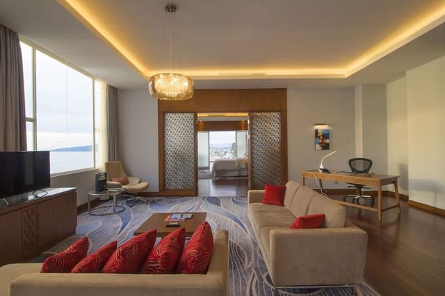 Presidential Suite, 1 King Bed, Sea View
