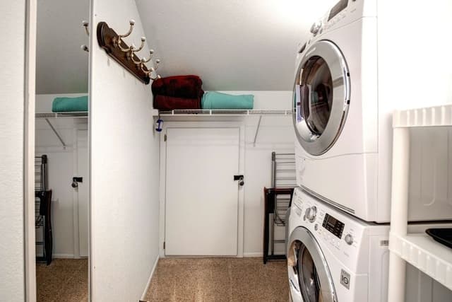 Condo, 1 Bedroom