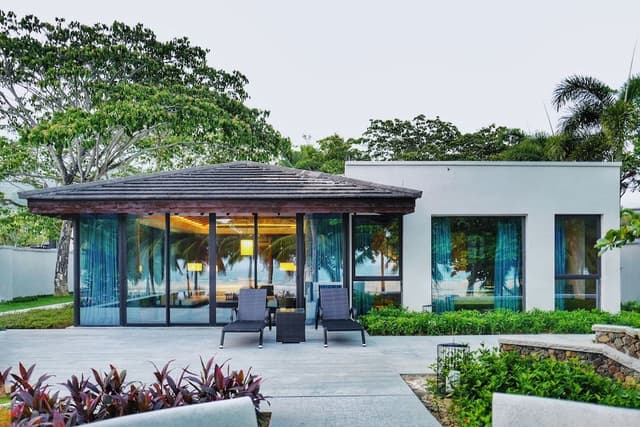 Sea Front Pool Villa, 2 Bedroom Villa, Bedroom 1: 1 King, Bedroom 2: 1 King, Ocean View