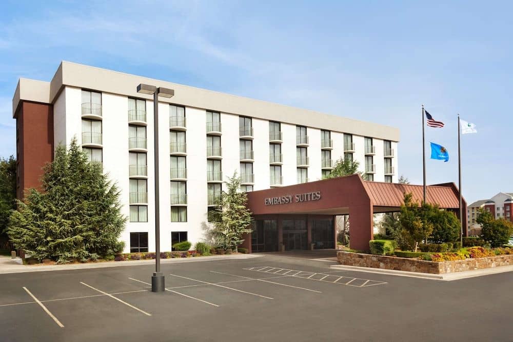 Embassy Suites by Hilton Oklahoma City Will Rogers Airport Embassy Suites by Hilton Oklahoma City Will Rogers Airport