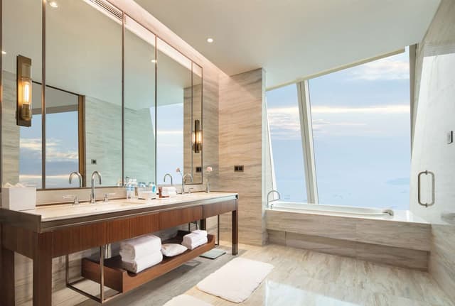2 QUEEN BEDS EXECUTIVE SEA VIEW-LOUNGE ACCESS
