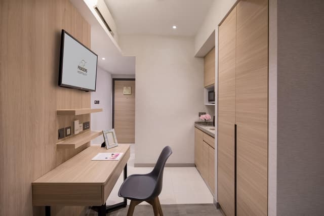 Studio Deluxe Room