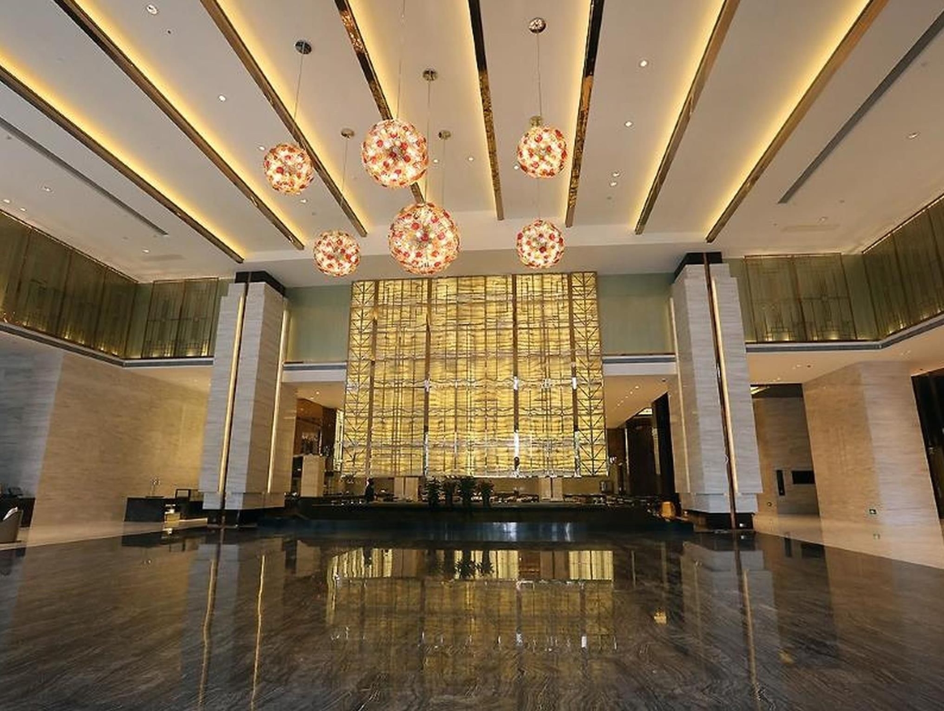 Pullman Shishi Mattison0