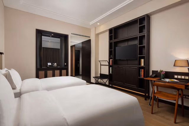 TWIN DELUXE ROOM GARDEN VIEW