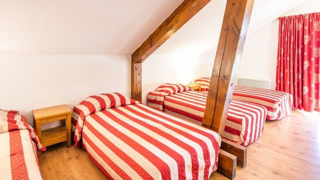 Duplex Apartment (12 persons)