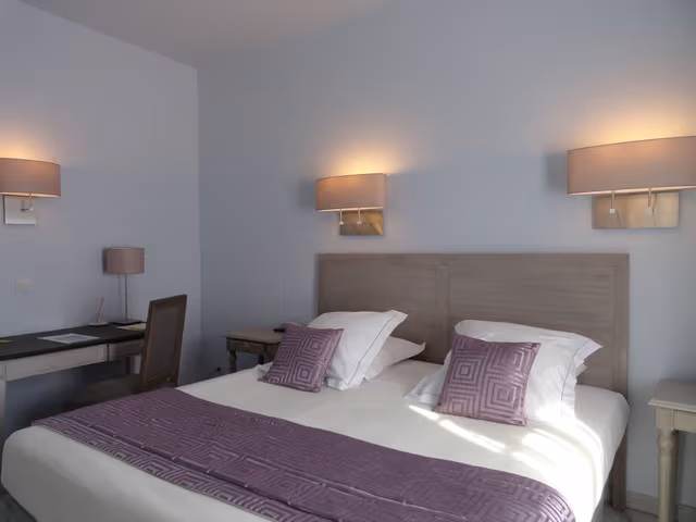 Comfort Double or Twin Room