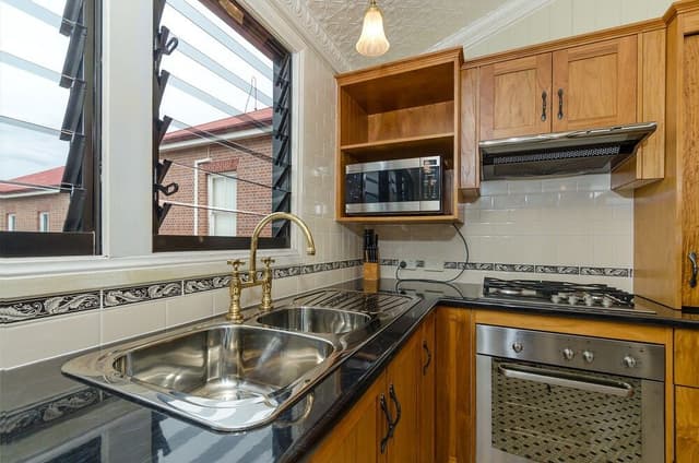 The Apartment, Private Bathroom