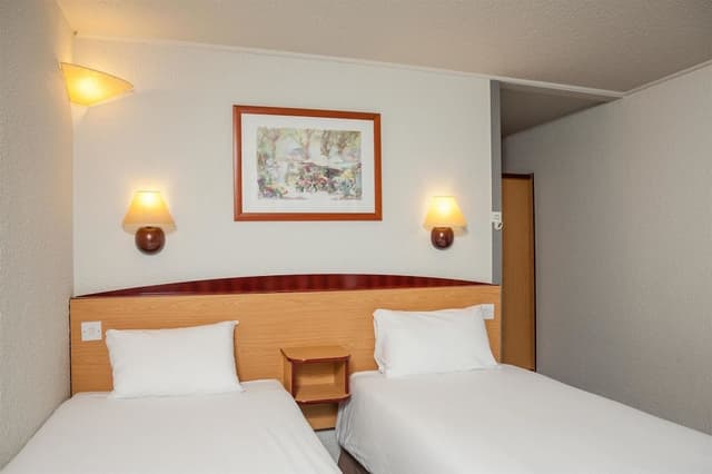 Standard Room, 2 Twin Beds