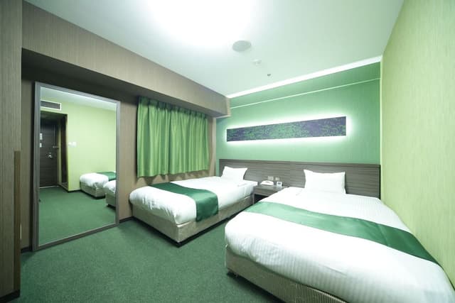 Twin Room, Smoking (120cm Beds x 2, up to 2 People, 18.3sqm)