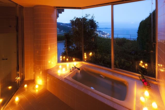 TERRACE SUITE