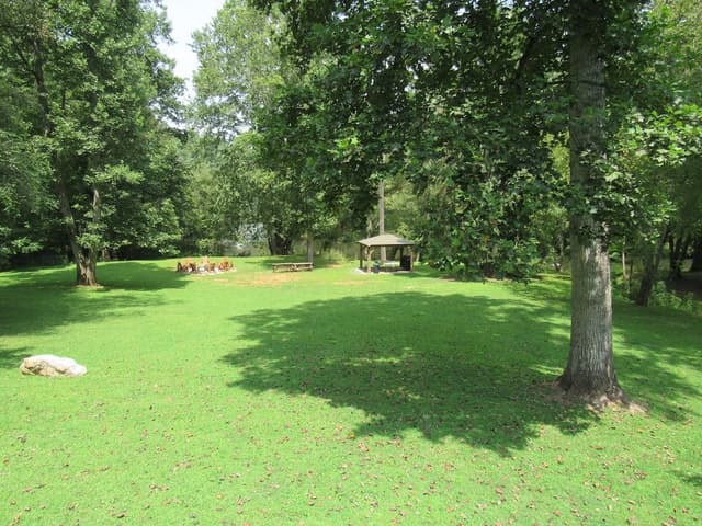 Room, 3 Bedrooms (Lodge)