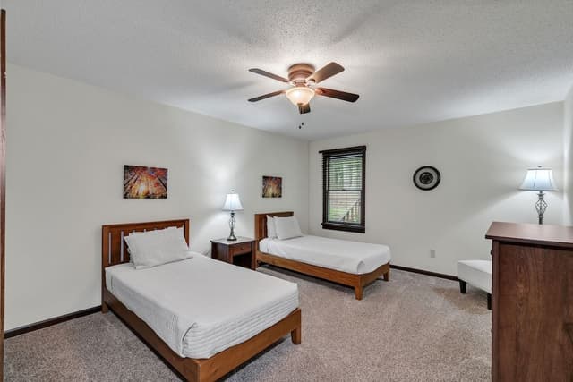 Room, 3 Bedrooms (A Frame)