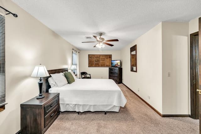 Cabin, 3 Bedrooms (Rec Center)