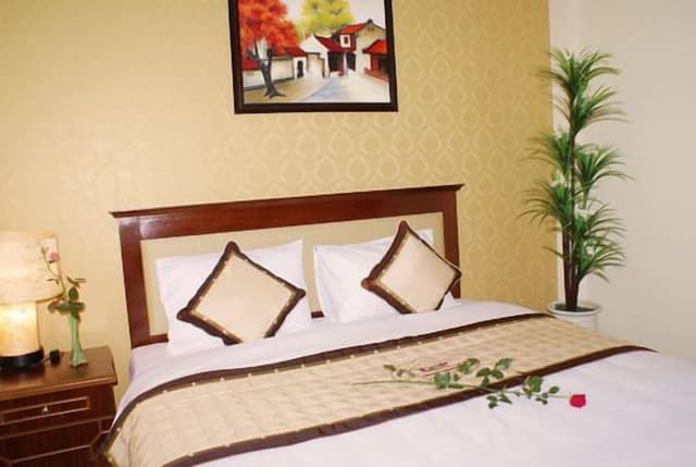 Double Room, 1 Queen Bed