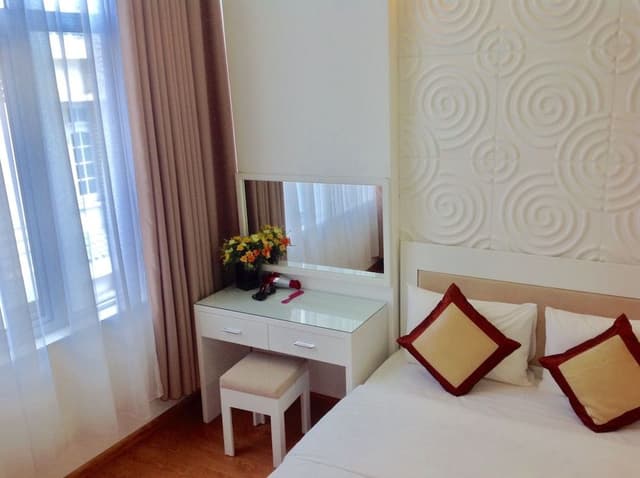 Double Room, 1 Queen Bed