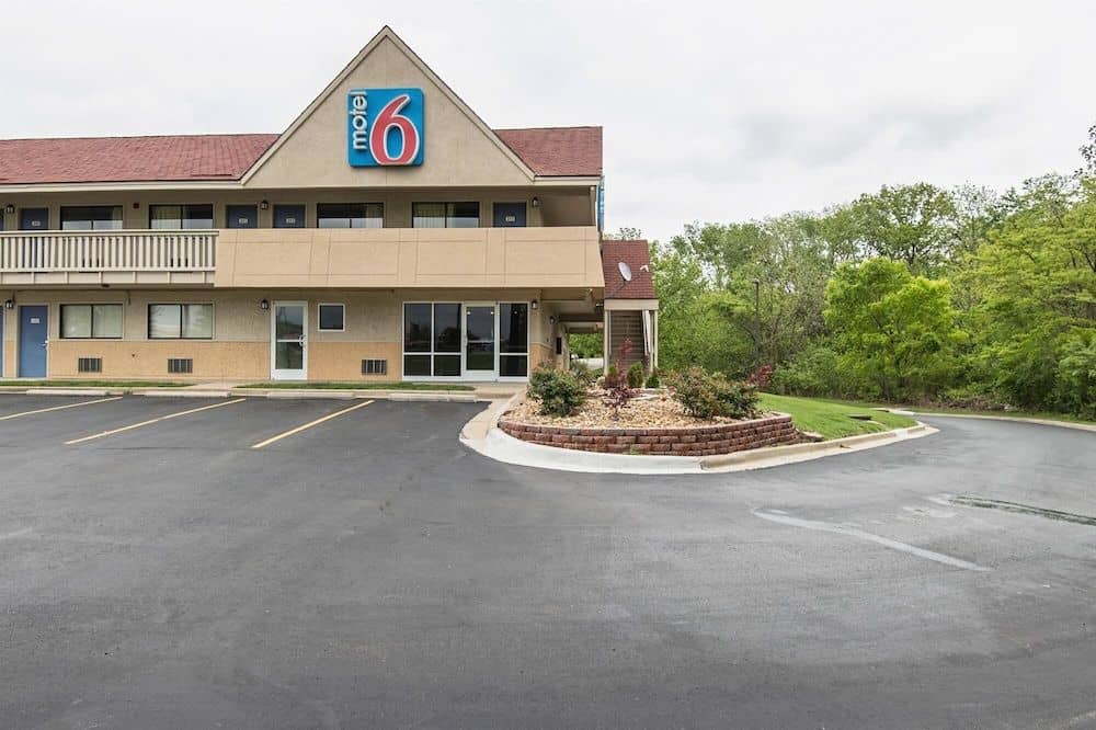 Motel 6 Overland Park KS Motel 6 Overland Park KS