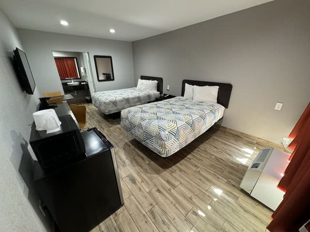 Deluxe Room, 2 Double Beds, Non Smoking, Refrigerator & Microwave