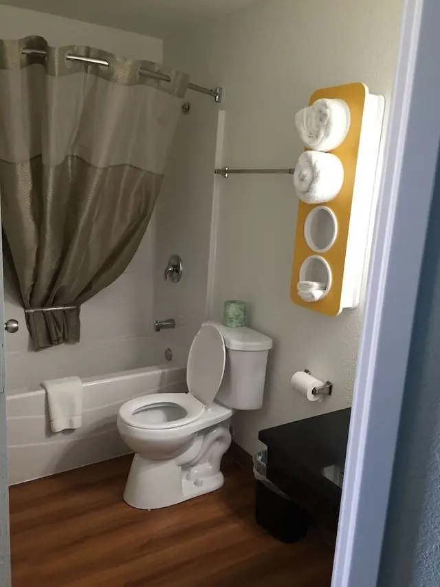 Deluxe Room, 2 Queen Beds, Non Smoking, Refrigerator & Microwave