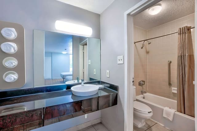 Standard Room, 2 Queen Beds, Non Smoking, Kitchenette
