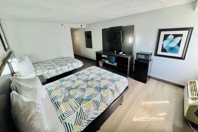 Standard Room, 2 Double Beds, Non Smoking