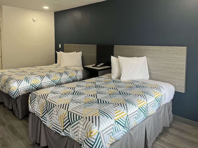 Deluxe Room, 2 Double Beds, Smoking, Refrigerator & Microwave