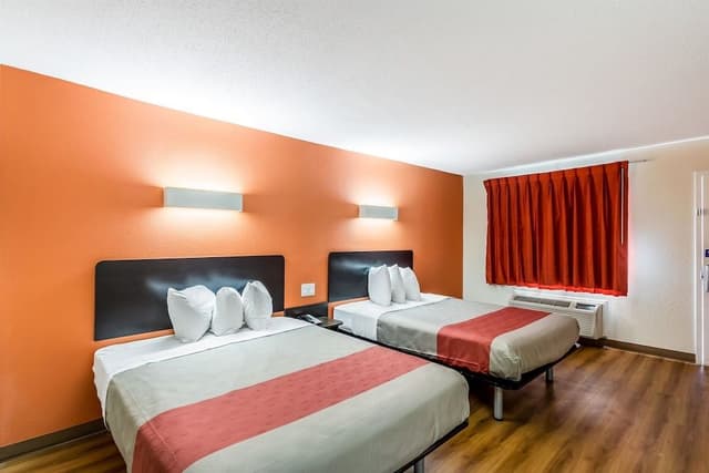 Standard Room, 2 Queen Beds, Non Smoking