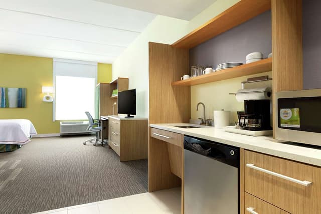 2 DOUBLE BEDS STUDIO NONSMOKING