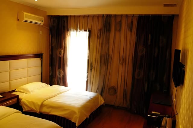 Twin Bed Standard Room
