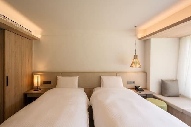 Deluxe Twin Room