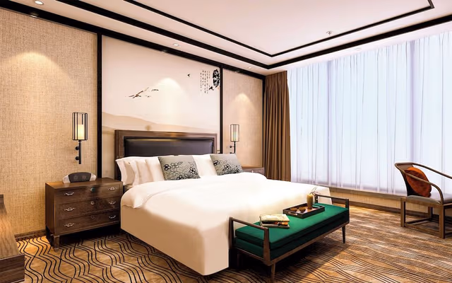 Deluxe Room, 1 King Bed, City View