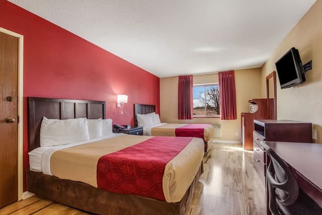 Standard Room, 2 Queen Beds, Non Smoking