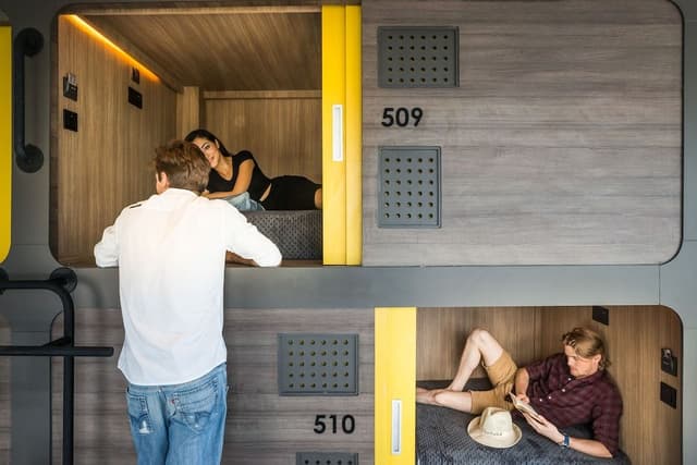 Capsule Suite