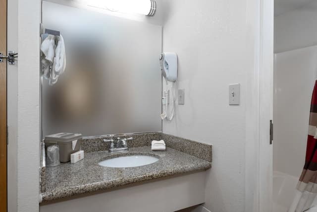 Deluxe Room, 2 Double Beds (Smoke Free)