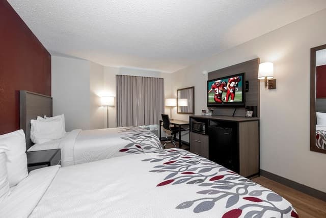 Deluxe Room, 2 Double Beds (Smoke Free)