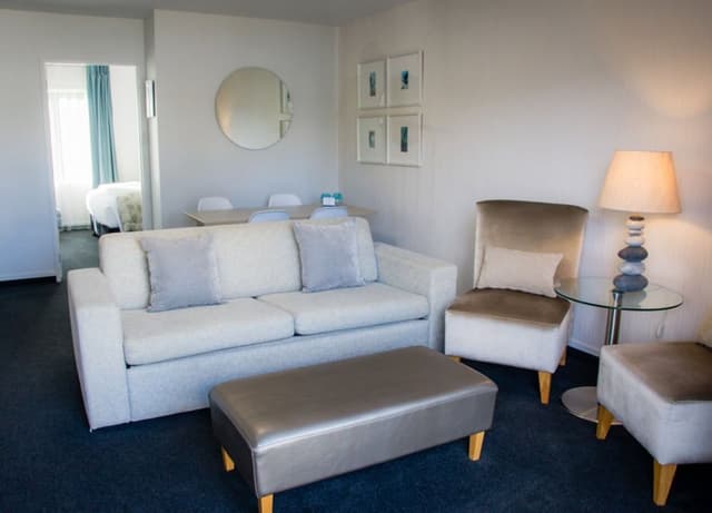 One Bedroom Suite