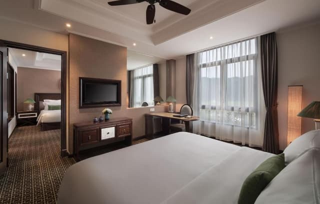 Family connecting room