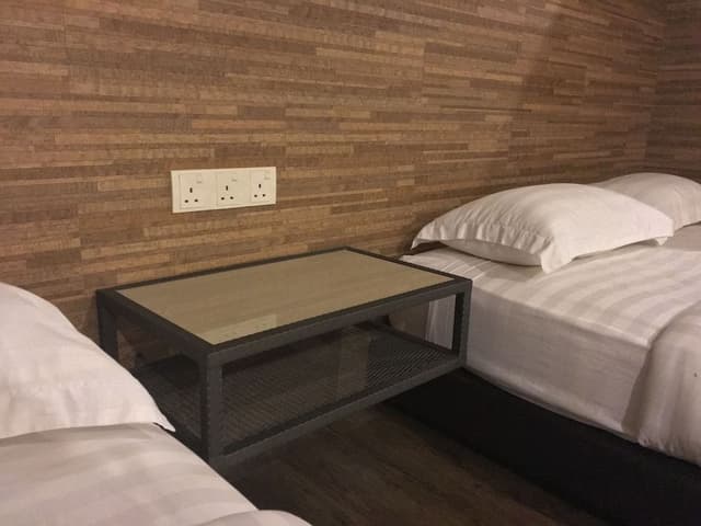 Family - 4 Suite